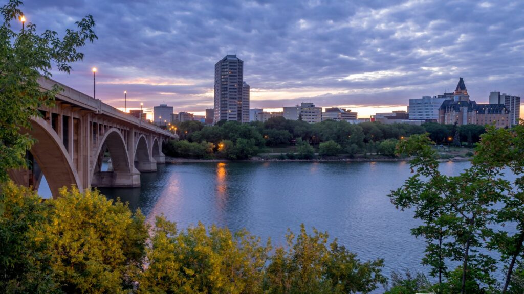 Inmigracion Canadiense Saskatoon